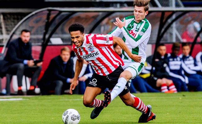 在他出场的 在他出场的